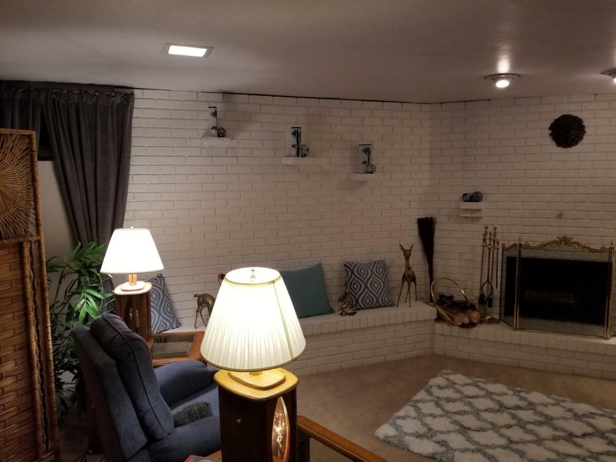 Southern Hospitality House Apartment Лейкуд Екстериор снимка