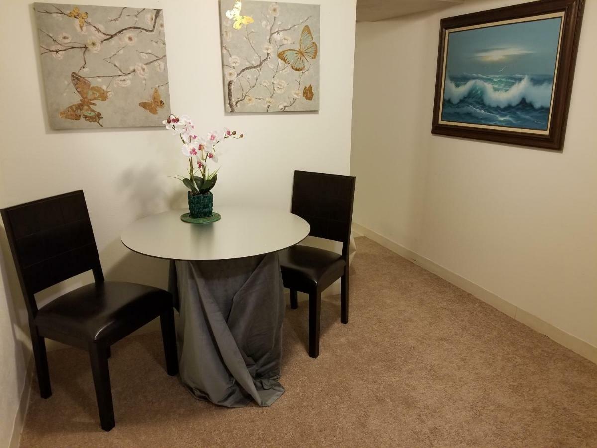 Southern Hospitality House Apartment Лейкуд Екстериор снимка